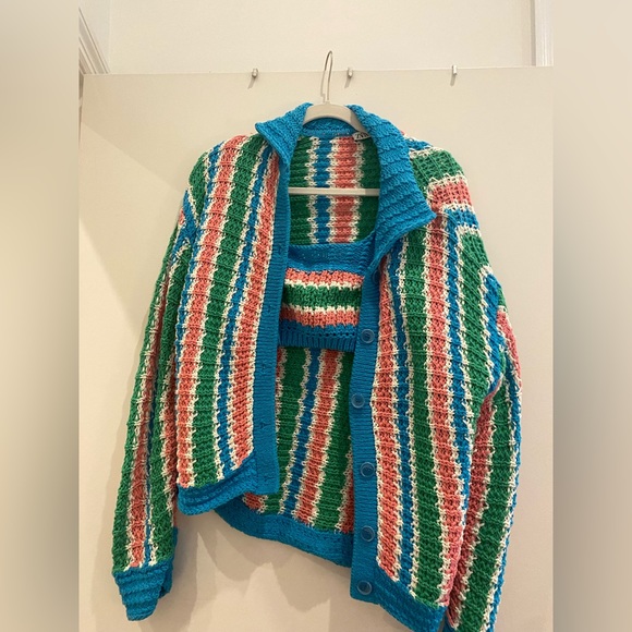 Zara button up and matching knit crop top - Picture 3 of 11